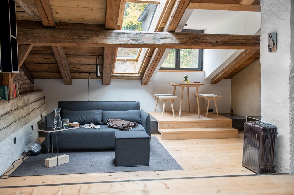 Gaestehaus Berge อัสเชา อิม คีมเกา ภายนอก รูปภาพ