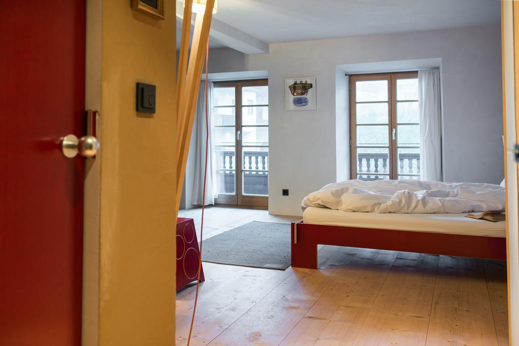 Gaestehaus Berge อัสเชา อิม คีมเกา ภายนอก รูปภาพ